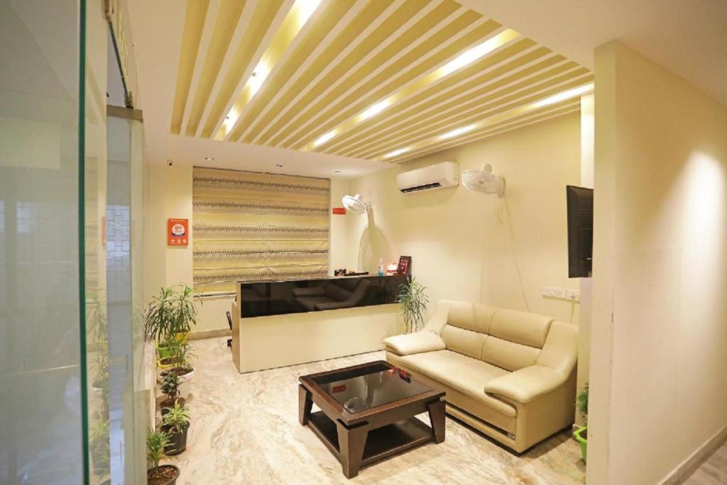 Hotel Royal Paradise By Kdson Új-Delhi Kültér fotó